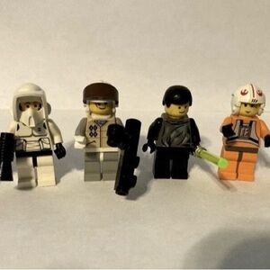 Vintage LEGO Star Luke Skywalker, Han Solo, And Pilots with Accessories